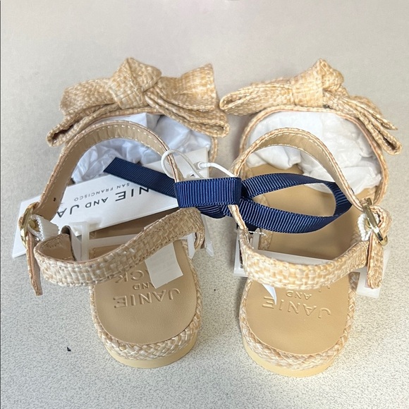 Janie and Jack Woven Bow Kids Sandals - Picture 5 of 6